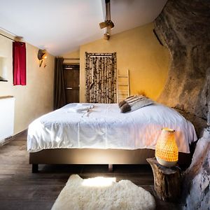 Kamer met een King Size Bed